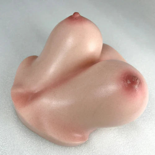 Aria: Torso Erótico Real-Skin con Pechos de Silicona Ultra Suave (1,76 kg)